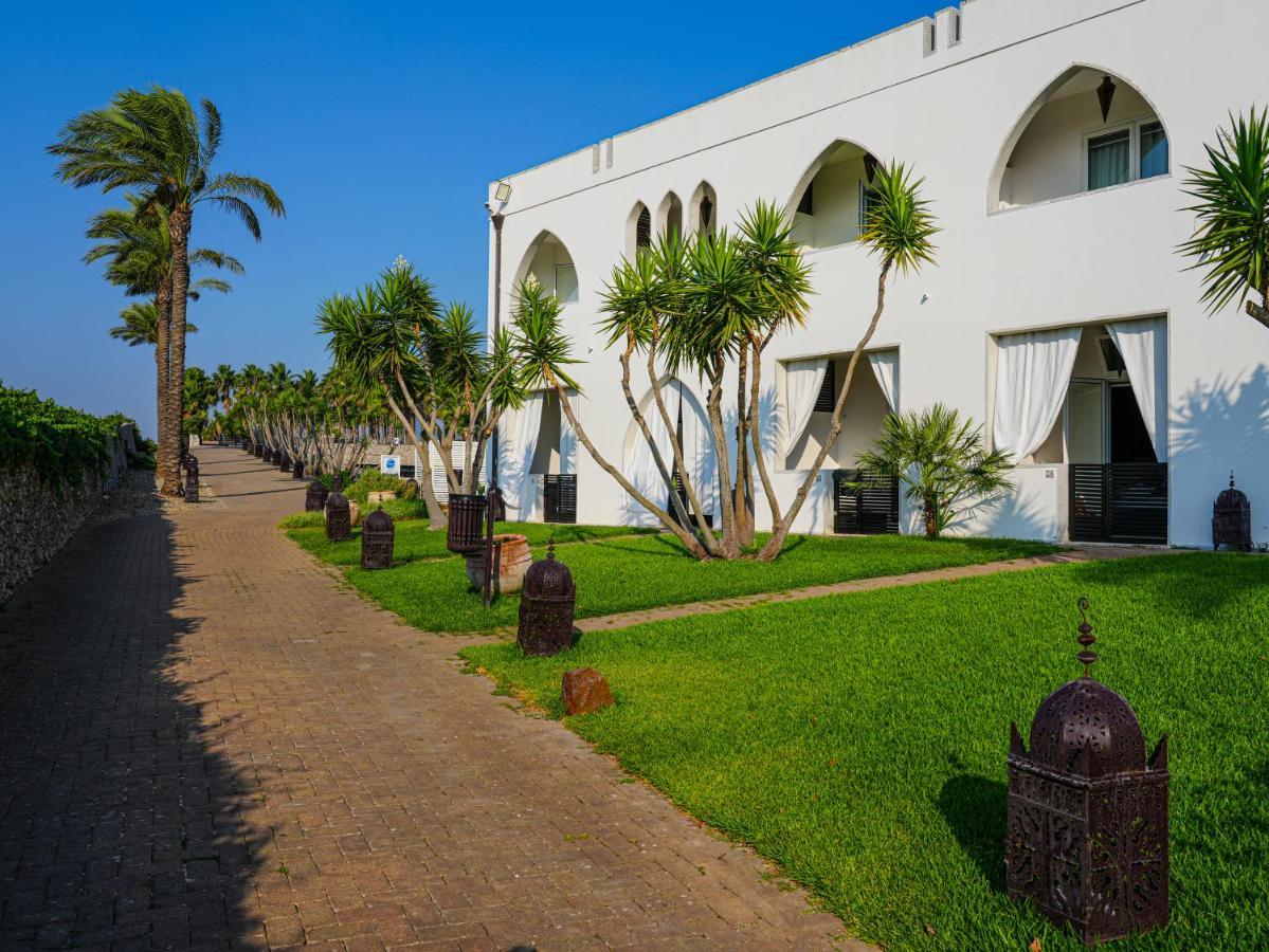 Amareclub Baia Dei Turchi Resort - Adults Only Отранто Екстериор снимка