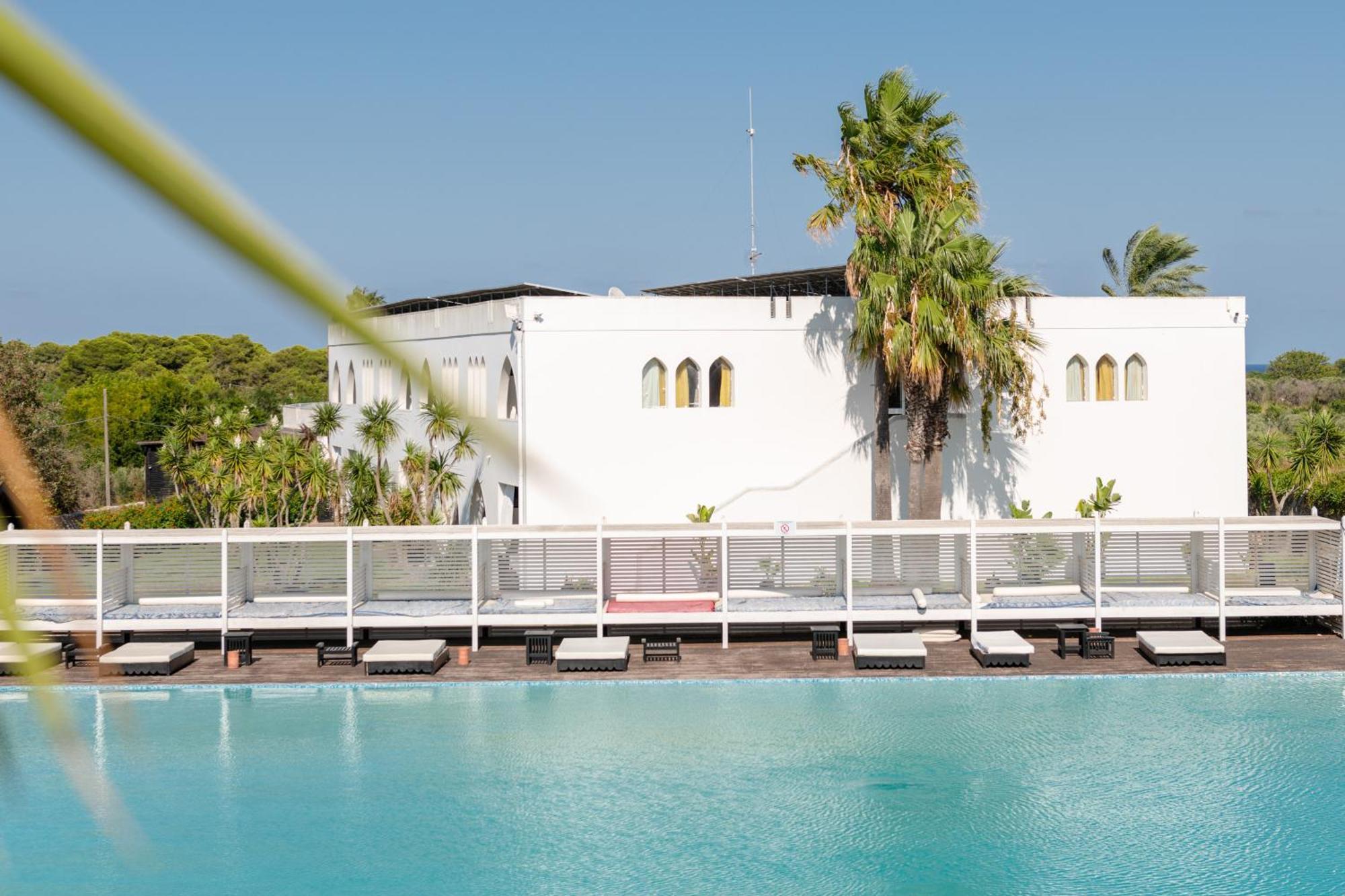 Amareclub Baia Dei Turchi Resort - Adults Only Отранто Екстериор снимка